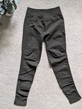 Lululemon Dark Green Compression Leggings